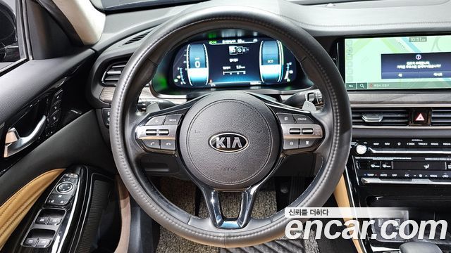Kia K7 2021 — photo 19