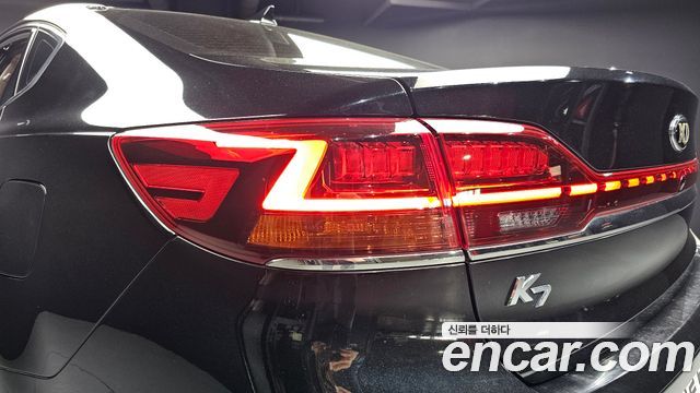 Kia K7 2021 — photo 9