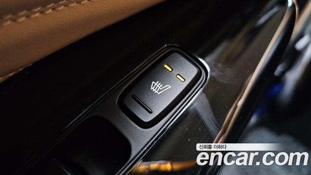 Kia K7 2021 — photo 28