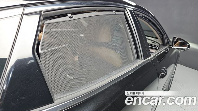 Kia K7 2021 — photo 40
