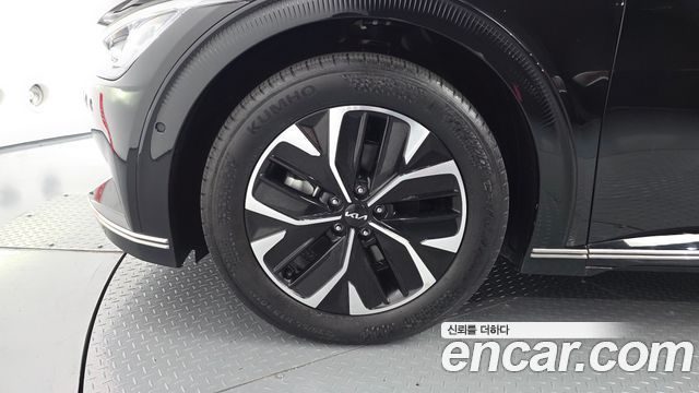 Kia EV6 2023 — photo 5
