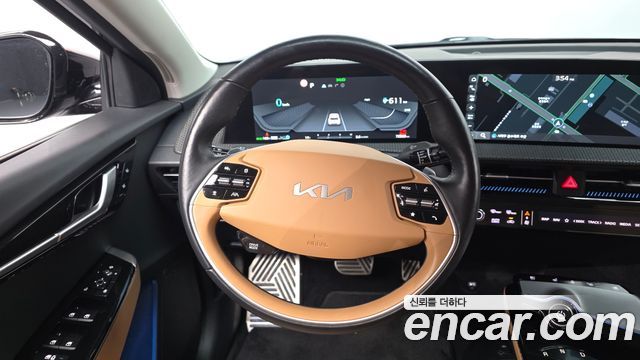 Kia EV6 2023 — photo 13