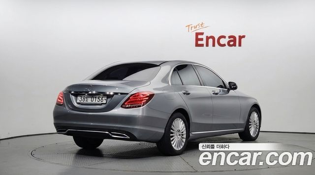 Mercedes-Benz C-Class 2016 — photo 2