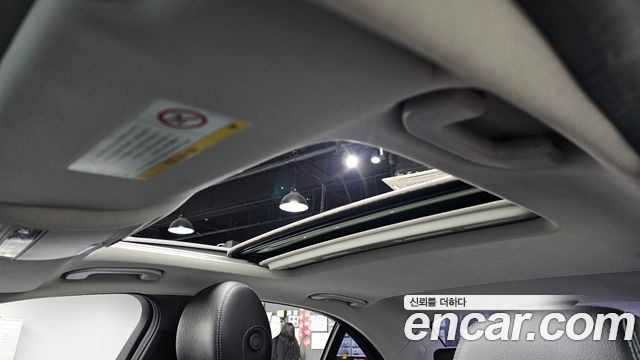 Mercedes-Benz C-Class 2016 — photo 20