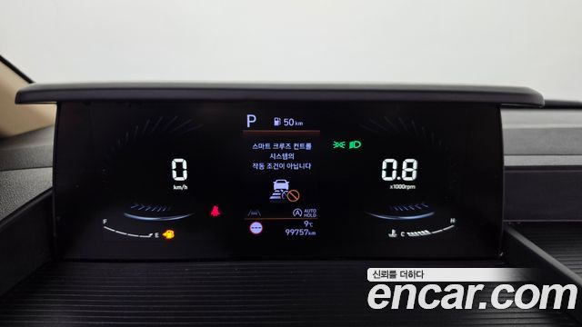 Hyundai Staria 2023 — photo 8