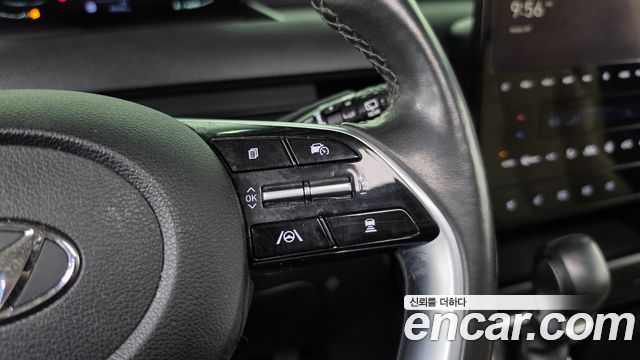 Hyundai Staria 2023 — photo 16
