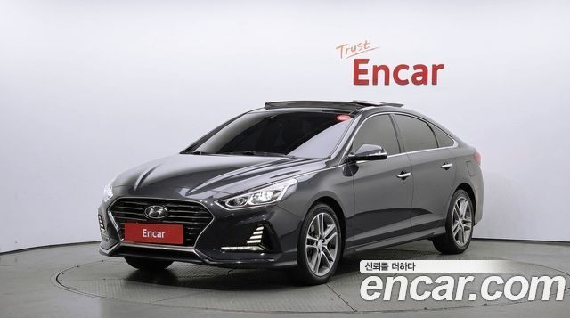 Hyundai Sonata 2018 — photo 1