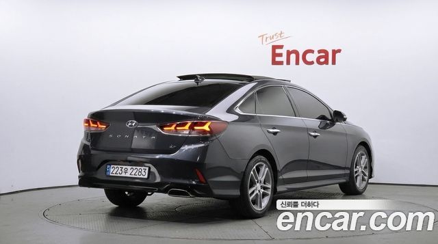 Hyundai Sonata 2018 — photo 2