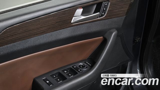 Hyundai Sonata 2018 — photo 16