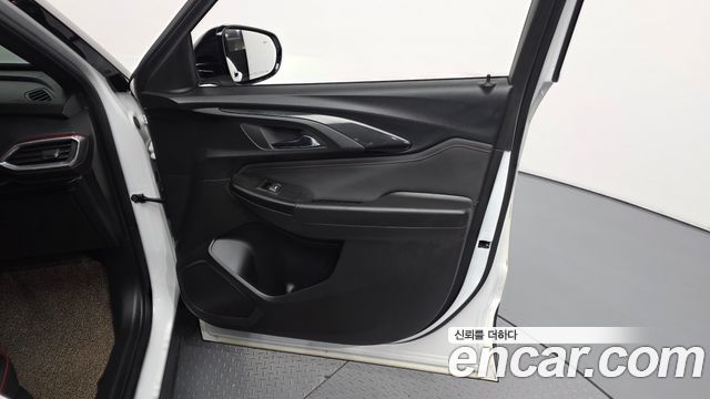 Chevrolet Korea Trailblazer 2023 — photo 14