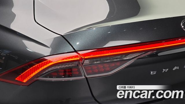 Hyundai Grandeur 2021 — photo 9