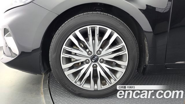 Kia K7 2020 — photo 5