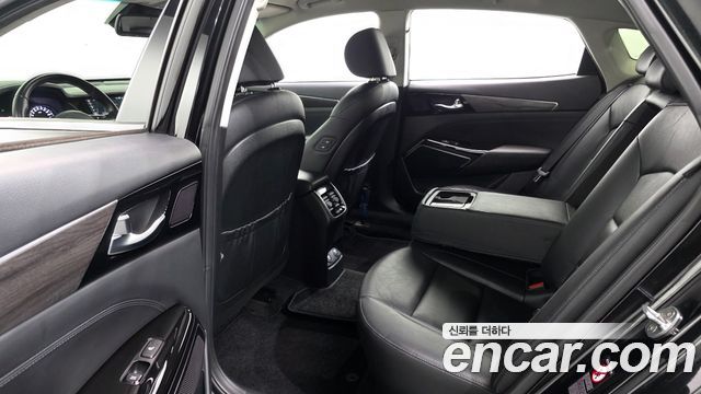 Kia K7 2020 — photo 17