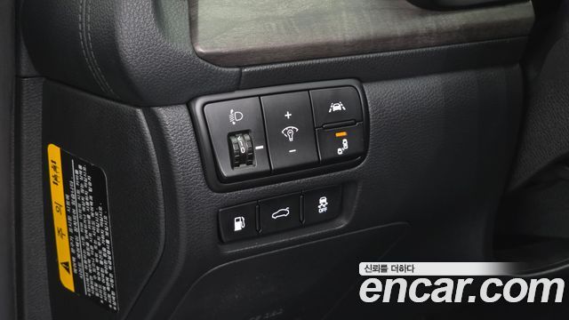 Kia K7 2020 — photo 21