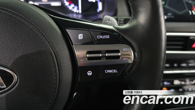 Kia K7 2020 — photo 23