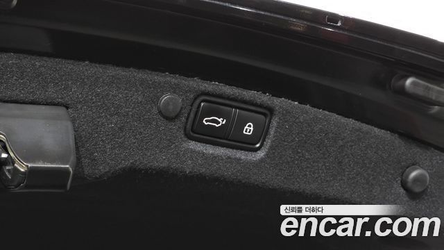 Kia K7 2020 — photo 26
