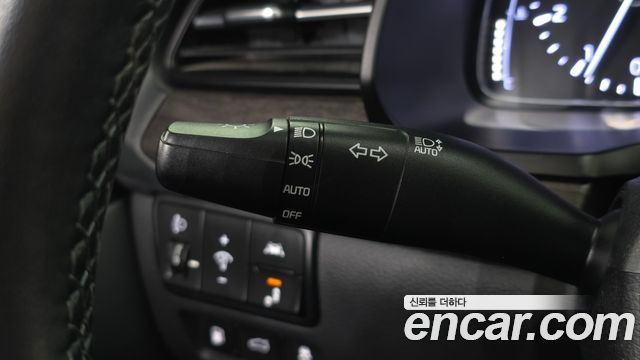 Kia K7 2020 — photo 27