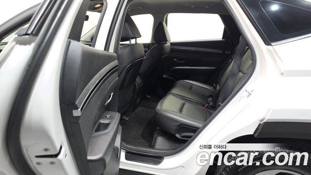 Hyundai Tucson 2023 — photo 16