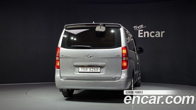 Hyundai Starex 2014 — photo 4