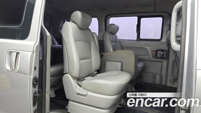 Hyundai Starex 2014 — photo 12