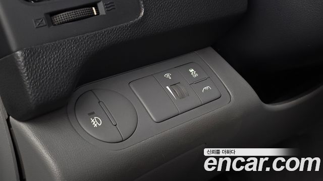 Hyundai Starex 2014 — photo 18