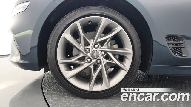 Genesis G70 2023 — photo 5