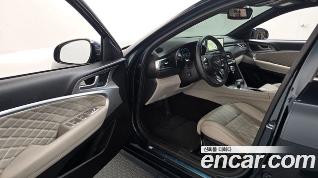 Genesis G70 2023 — photo 13