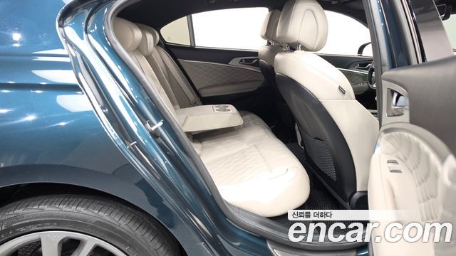 Genesis G70 2023 — photo 17