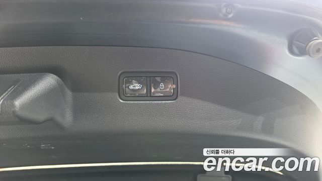 Genesis G70 2023 — photo 21