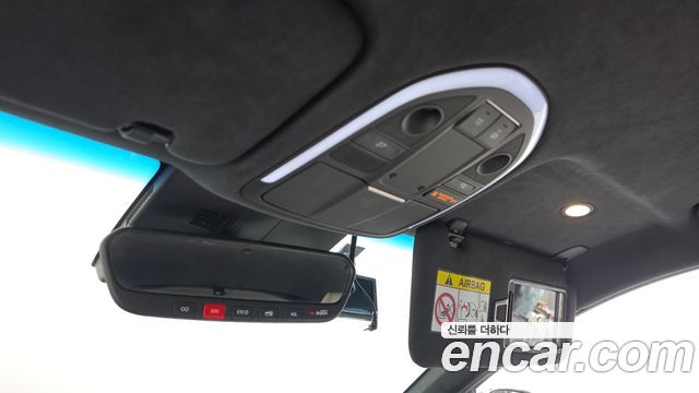Genesis G70 2023 — photo 23