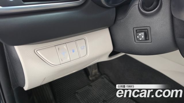 Genesis G70 2023 — photo 25