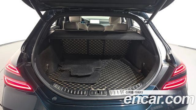 Genesis G70 2023 — photo 32