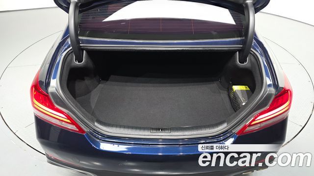 Genesis G70 2018 — photo 20