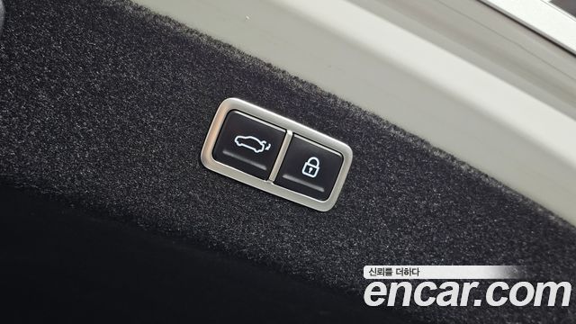 Genesis G80 2022 — photo 19
