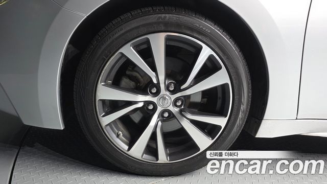 Nissan Maxima 2016 — photo 5