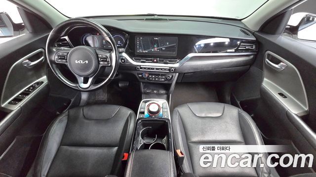Kia Niro 2023 — photo 7