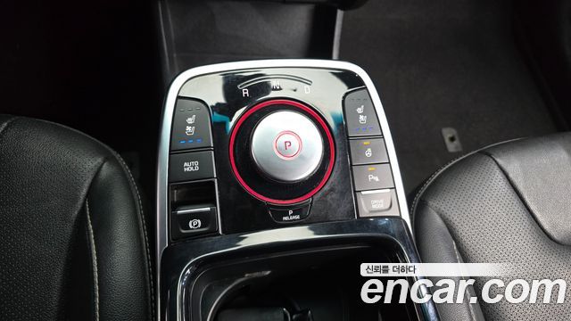 Kia Niro 2023 — photo 9
