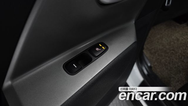 Kia Niro 2023 — photo 19