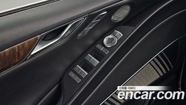 Genesis G80 2021 — photo 23