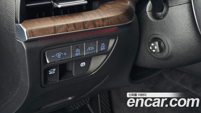Genesis G80 2021 — photo 25