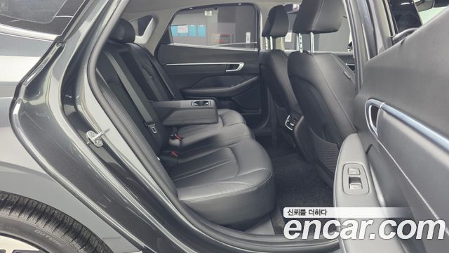 Hyundai Sonata 2025 — photo 18
