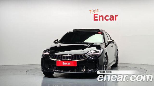 Kia Stinger 2023 — photo 3