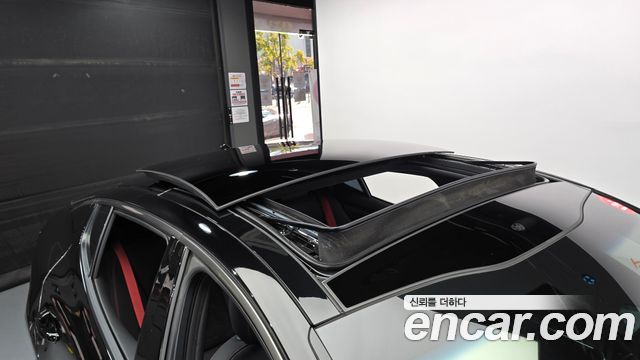 Kia Stinger 2023 — photo 19