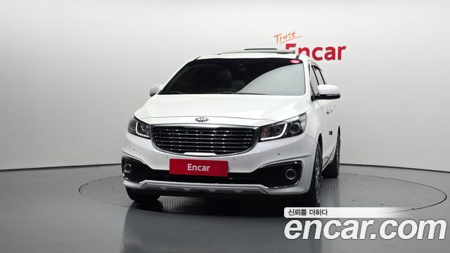 Kia Canival 2016 — photo 3