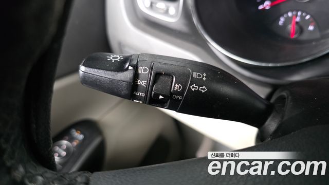 Kia Canival 2016 — photo 28