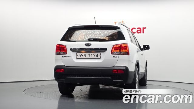 Kia Sorento 2010 — photo 4