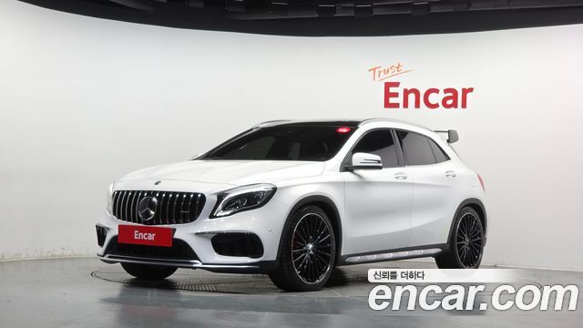Mercedes-Benz GLA-Class 2018 — photo 1