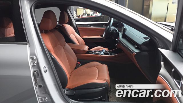 Kia K5 2024 — photo 17