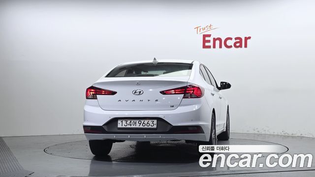 Hyundai AVANTE 2020 — photo 4