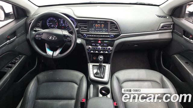 Hyundai AVANTE 2020 — photo 7